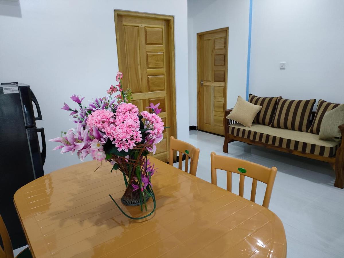 Victory'S Gardens Apartamento Mannar Exterior foto
