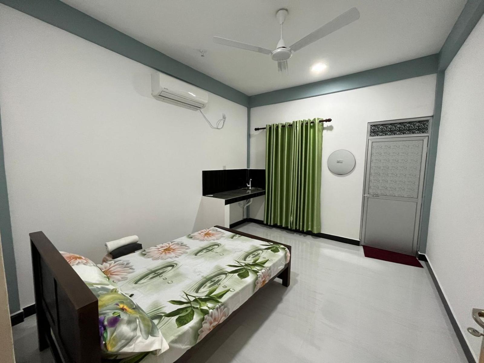 Victory'S Gardens Apartamento Mannar Exterior foto